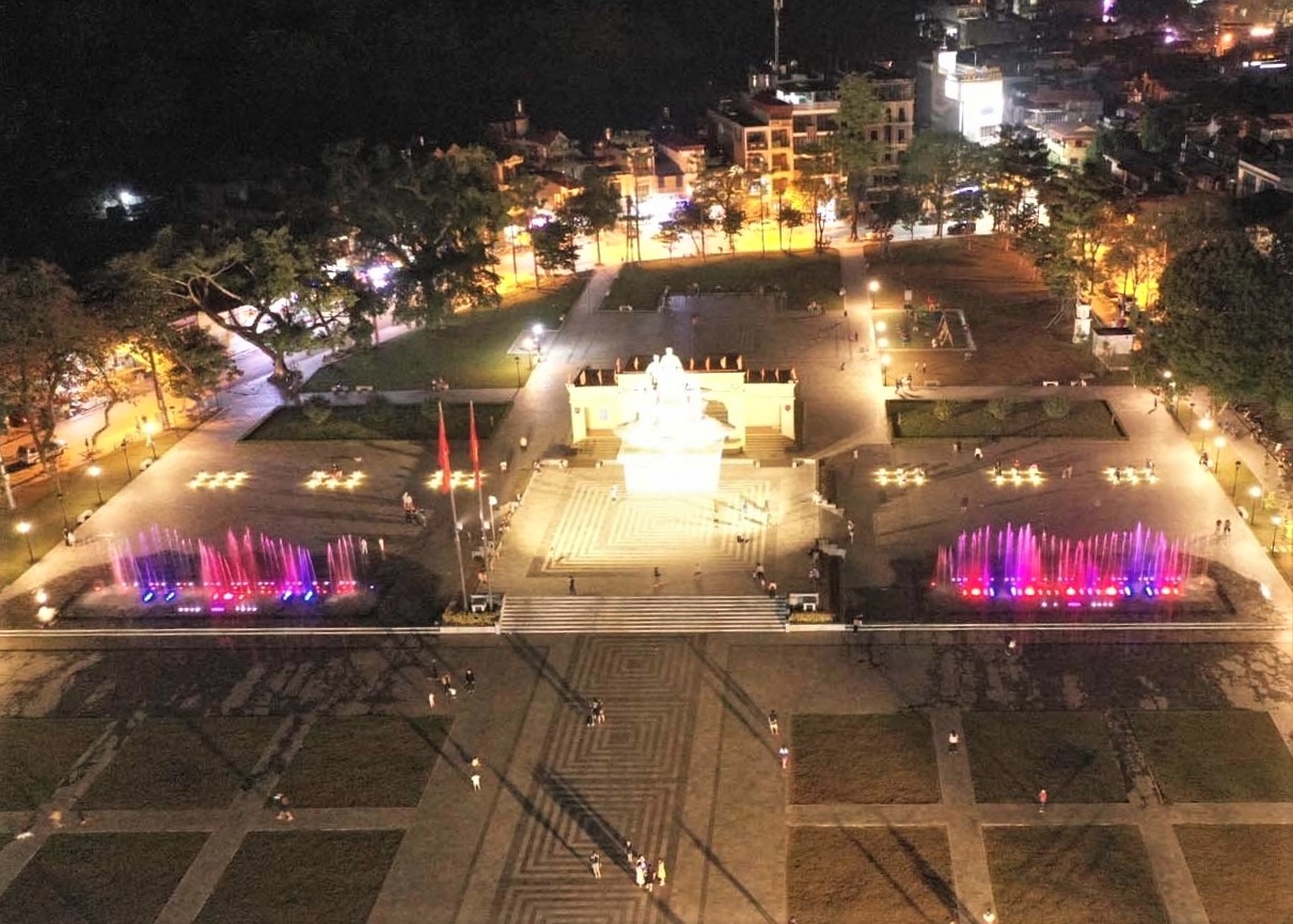 Quảng trường 26/3 thành phố Hà Giang, nơi diễn ra festival Khèn Mông Hà Giang và Lễ hội Văn hóa ẩm thực 3 miền Bắc, Trung, Nam 2023.