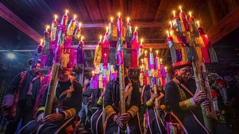 Chương trình nghệ thuật “Thiêng” và sự trở lại của “Vũ điệu dưới trăng” 13 image 2