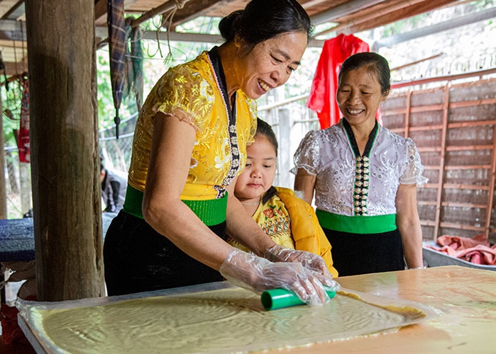 114Nghe lam banh khau xen chi chop la Di san van hoa phi vat the quoc gia