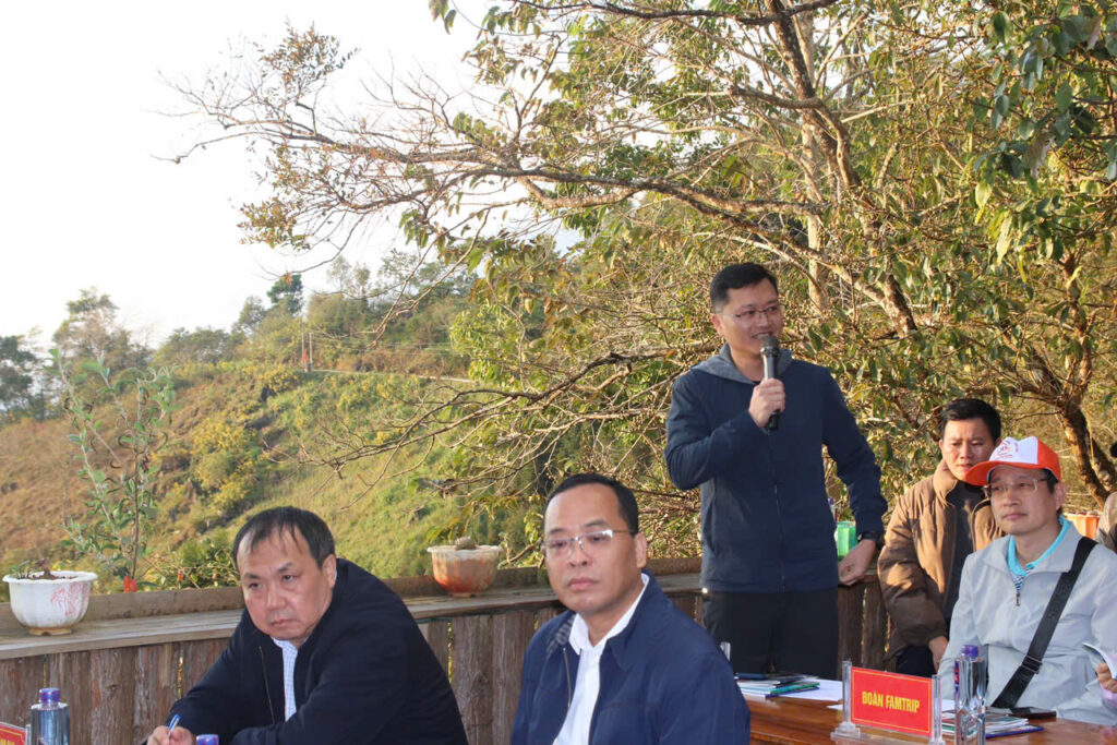 Tổ chức khảo sát sản phẩm du lịch “Con đường đá cổ Pavi” gắn với hội nghị giải pháp đẩy mạnh khai thác du lịch thể thao mạo hiểm kết nối Lai Châu – Lào Cai 12 gen h a pu