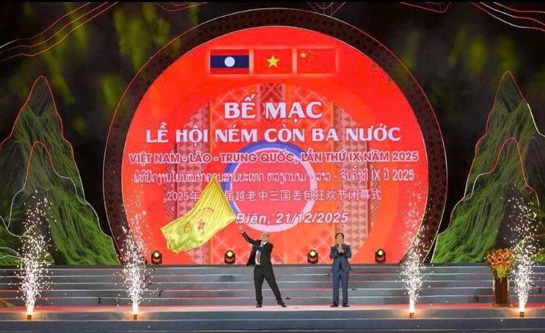 z7351618163560 ef7415d2a4a760176c1e80aa88df0ecf