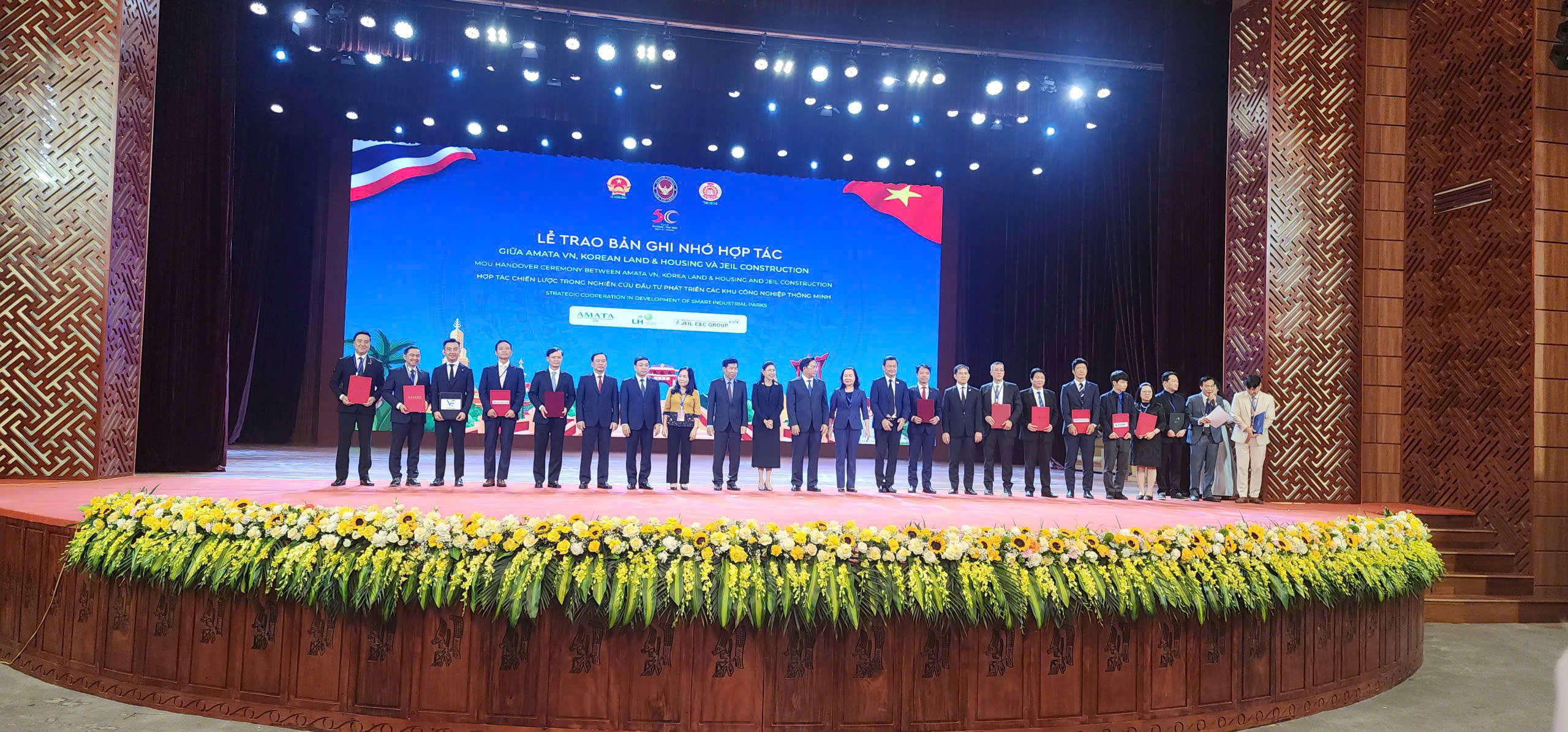 Quảng bá Du lịch Phú Thọ qua “Chương trình Kết nối Thái Lan tại Phú Thọ năm 2026” 13 z7949710240191 32943bcb54f162a16b5774b14701efc6