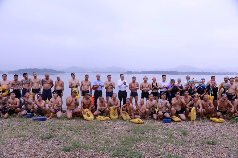 Phường Xuân Hòa đón nhận huân chương lao động hạng nhì và khai mạc tuần lễ Du lịch năm 2026 13 2 10 768x512 1
