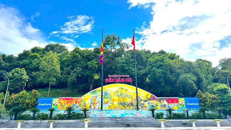 den bao ha